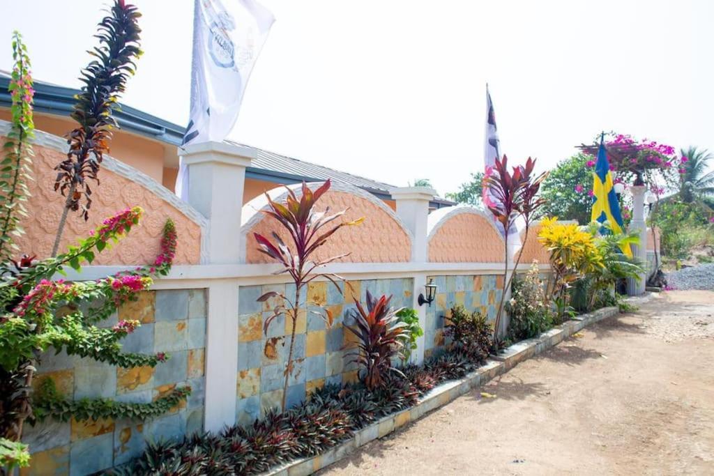 Nana Adu Guest House Koforidua Εξωτερικό φωτογραφία